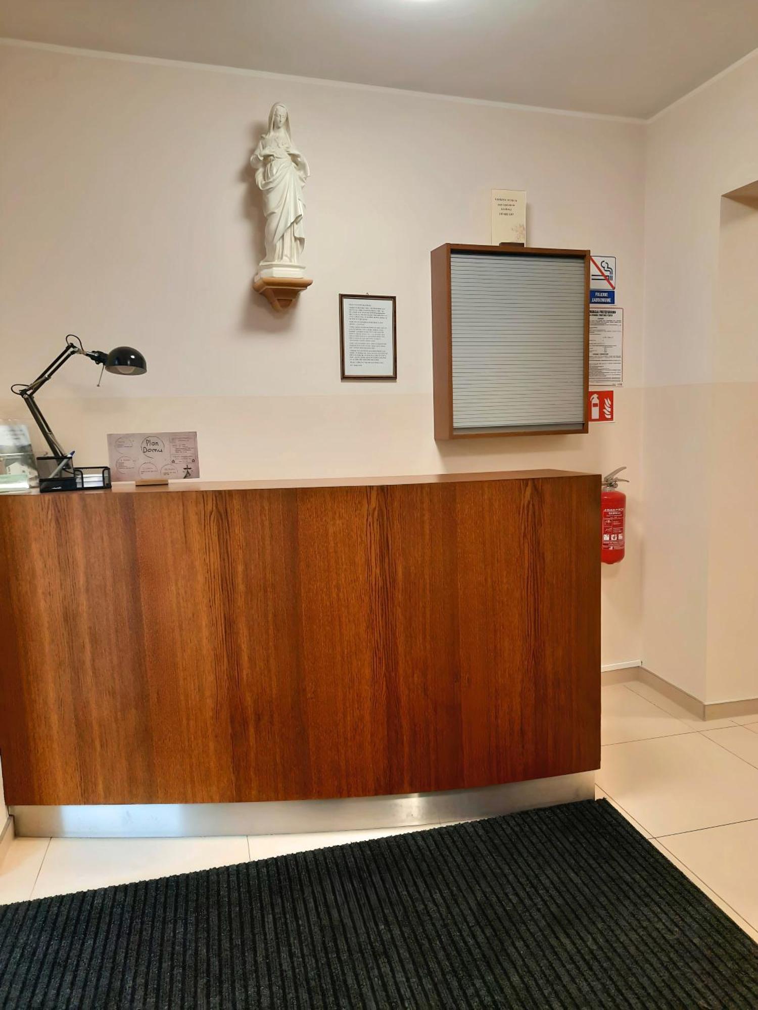 Karmelitanski Dom Goscinny Zawoja Zewnętrze zdjęcie